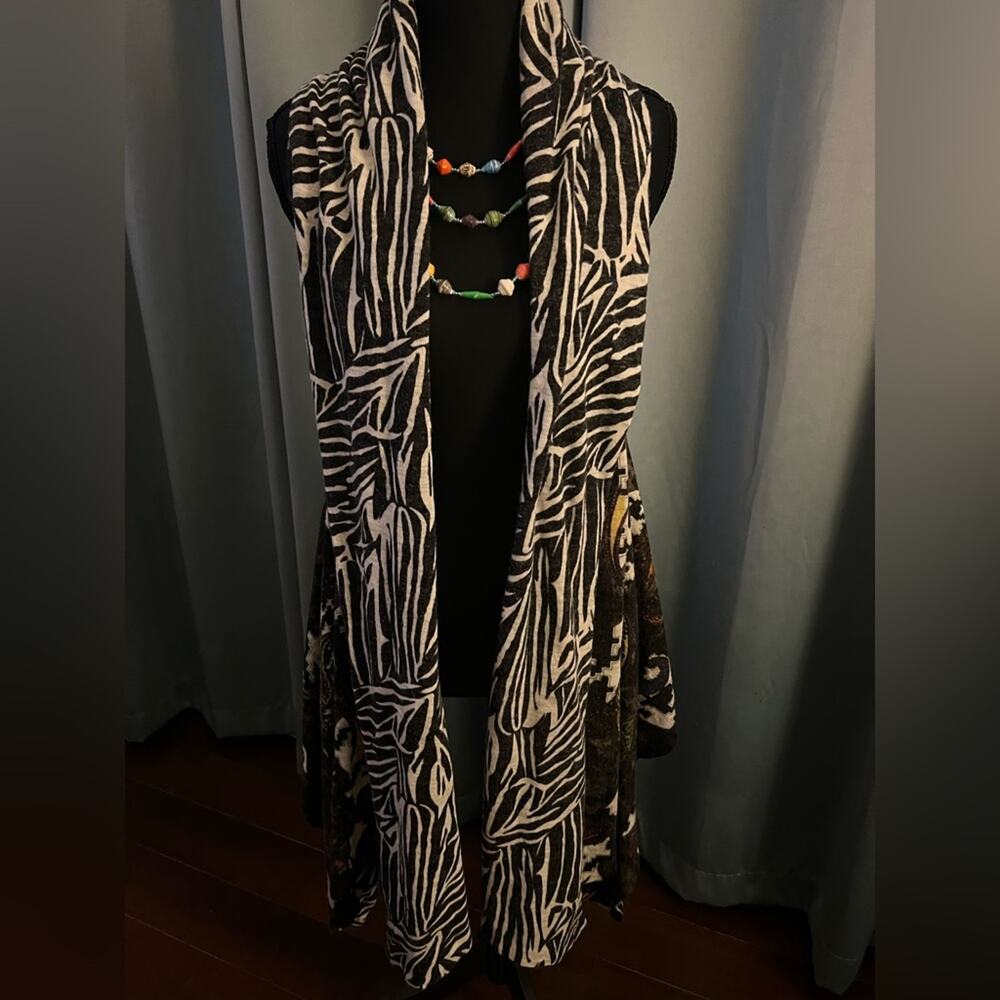 Atmosphere Reversible Patterned Zebra Print Sweater Knit Vest M